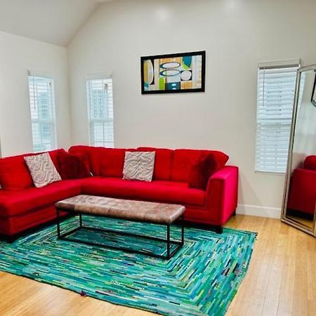 Gated Contemporary 3 Bedroom - 2 Bathroom Home In South La Plus Parking Los Angeles Eksteriør bilde