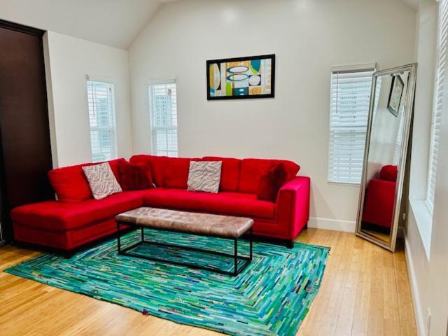 Gated Contemporary 3 Bedroom - 2 Bathroom Home In South La Plus Parking Los Angeles Eksteriør bilde